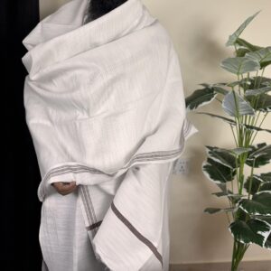 প্রিমিয়াম খাদি শাল(সাদা কালার)